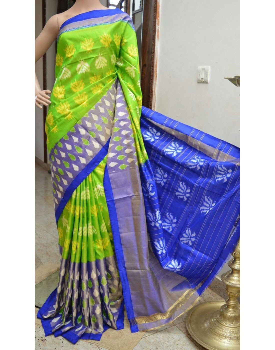 Parrot Green Pure Ikkat Silk Saree