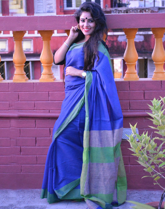 Striking Blue And Green Muslin Saree