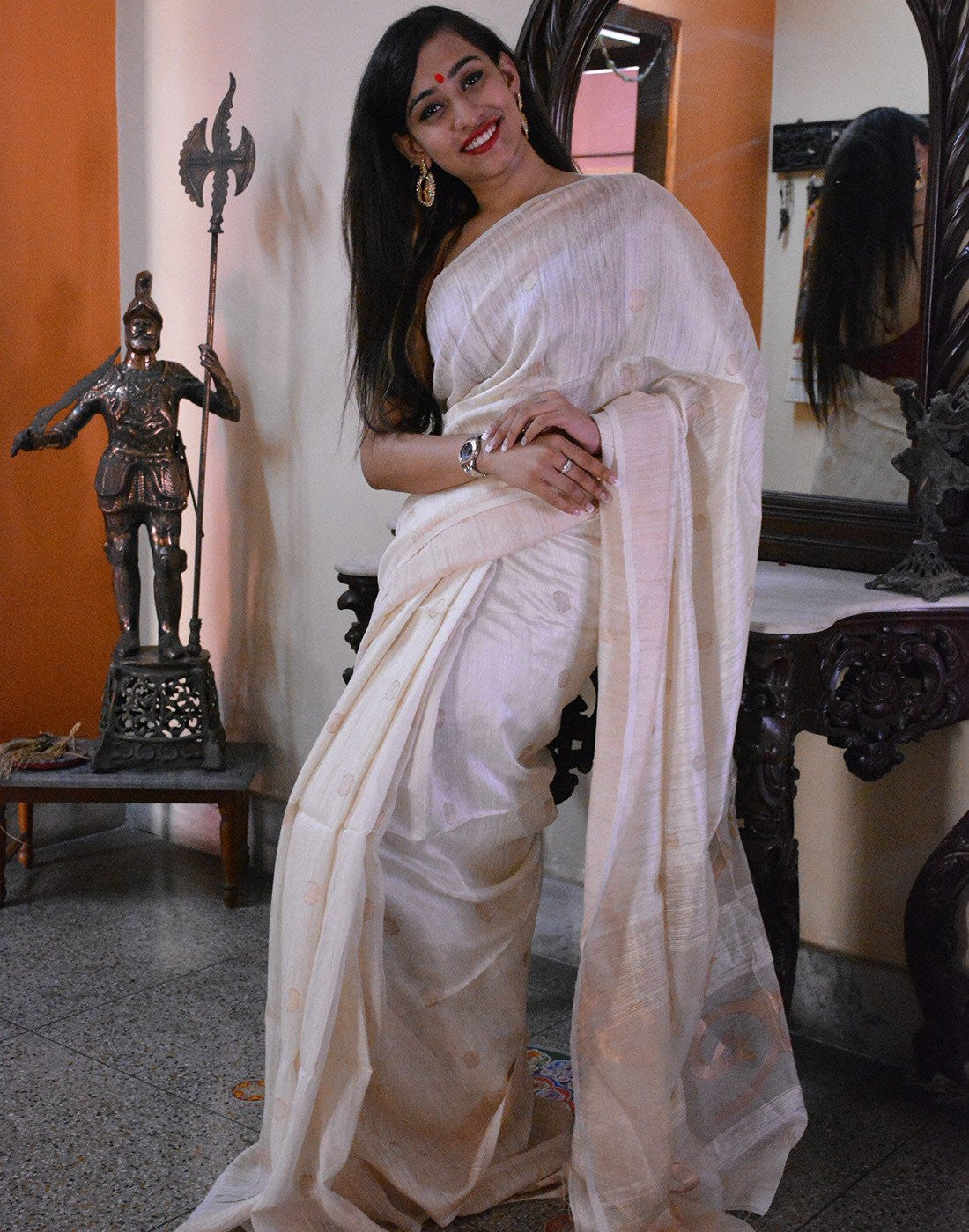 White Motka Tusar Silk Saree