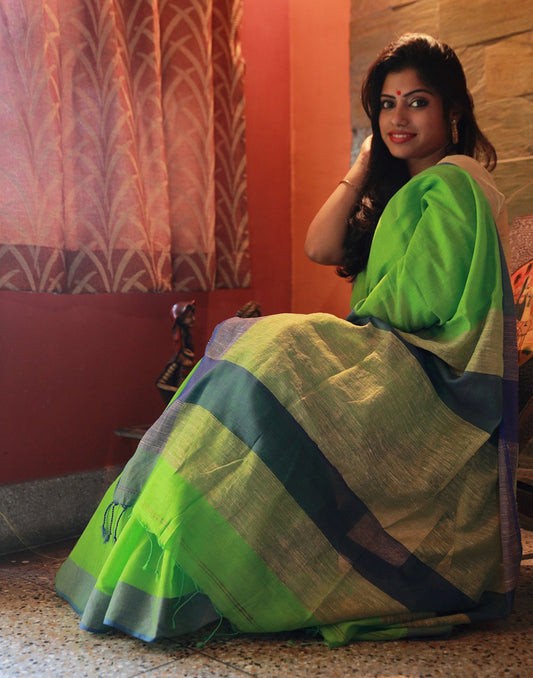 Parrot Green Muslin Saree