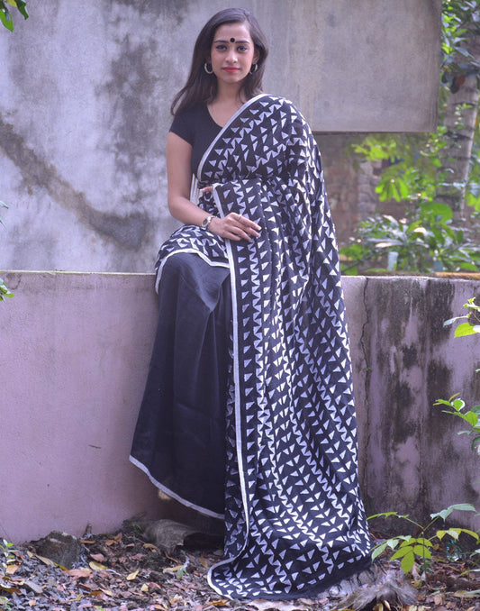 Black And White Linen Saree