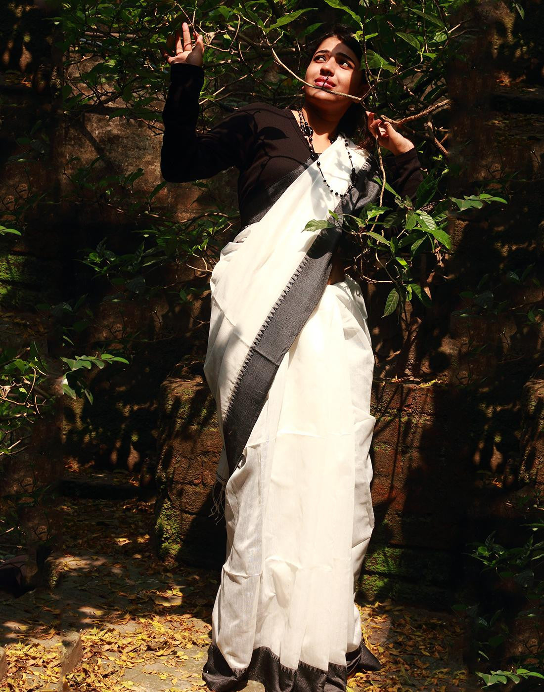 Black And White Silk Cotton Handloom Saree