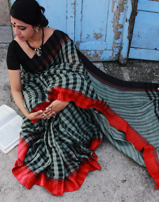 Multicoloured Checks Pure Linen Handloom Saree