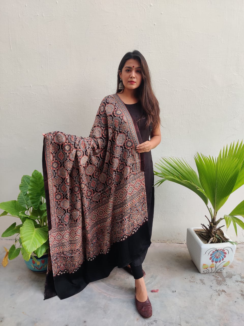 Black Dupatta