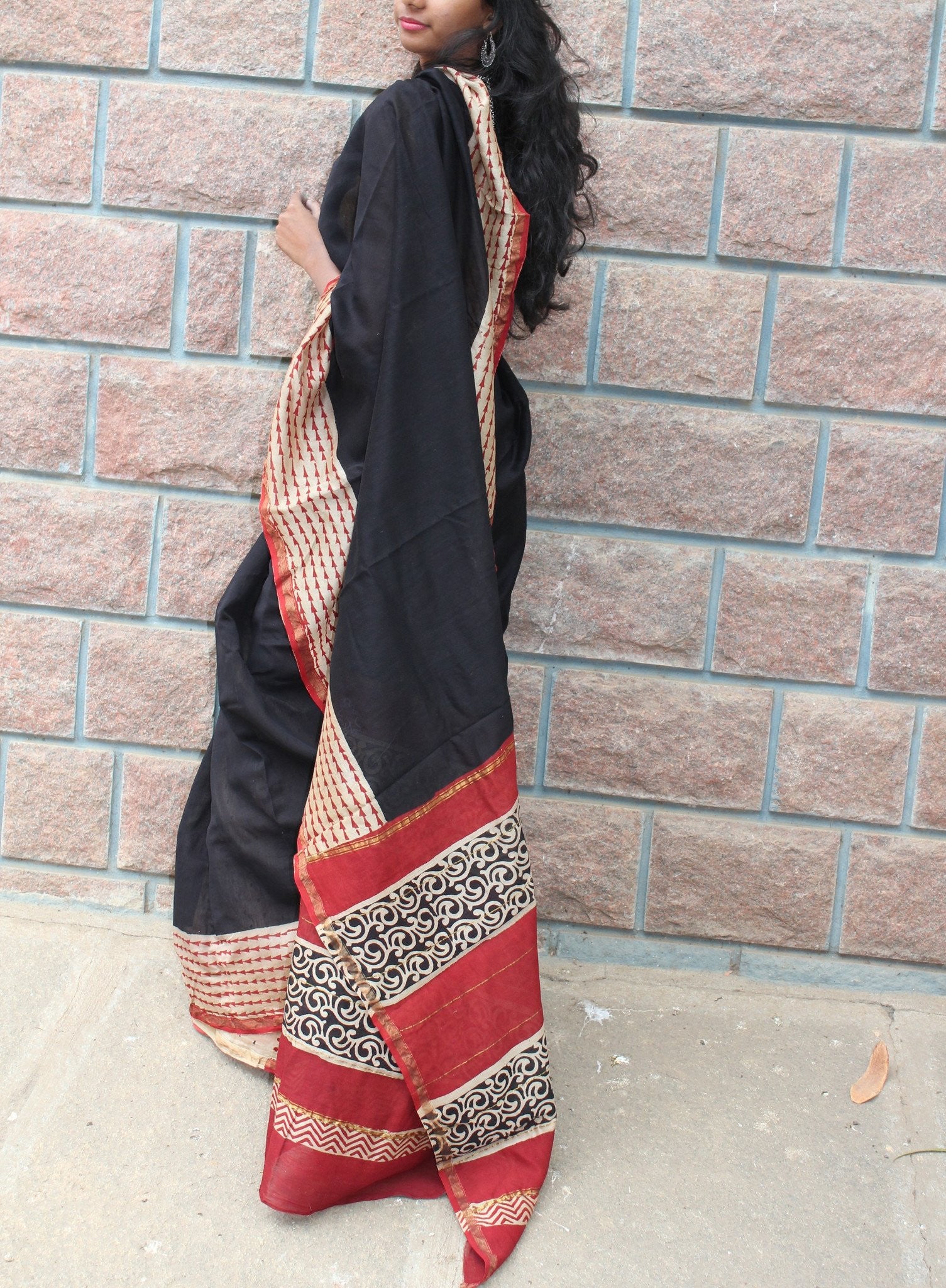 Black Dabu Saree