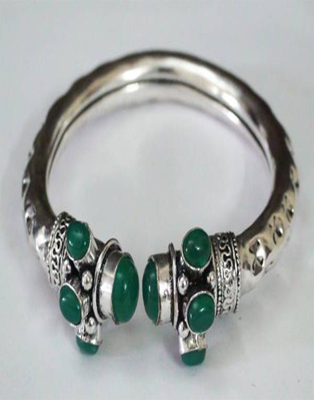 Kada With Green Bead