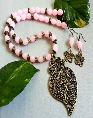 Pink Pearl With Mango Pendent Set