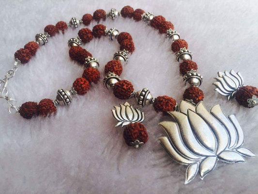 Lotus Rudrakshi Mala Set